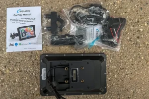 carpuride-w702-review-apple-carplay-android-auto-motorcycle-unit-6-300x200